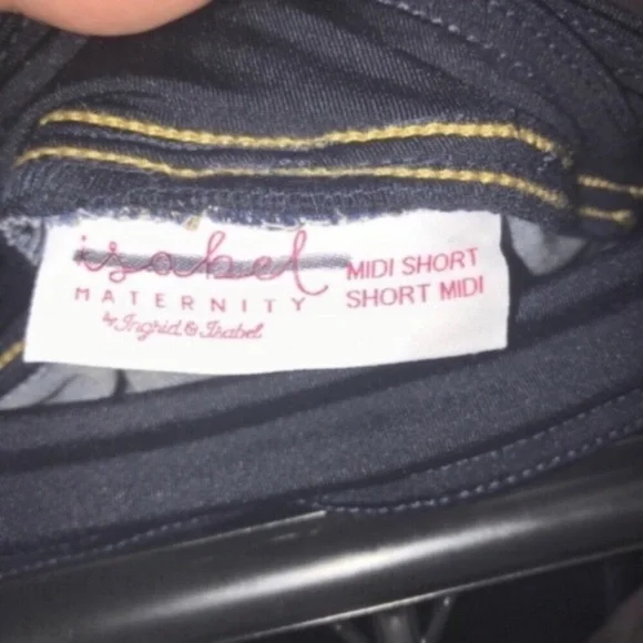 Ingrid & Isabel Maternity MIDI Shorts - Picture 8 of 8